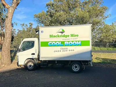 Mitsubishi Refrigerated Cool Room Truck